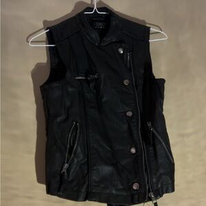 Black Leather Trendy Chic biker vest